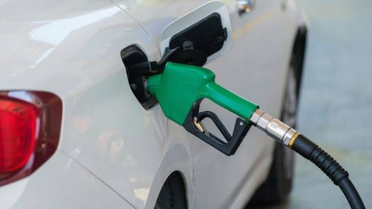 Petrol Diesel Price Today: आज नहीं बदले पेट्रोल-डीजल के दाम, जानें दिल्ली से पटना तक का रेट