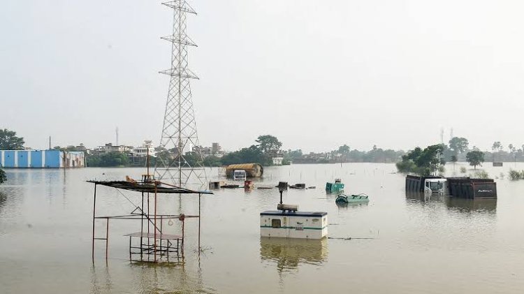 बिहार में बाढ़ का कहर: 14 जिलों में 35.89 लाख लोग प्रभावित, कई नदियां खतरे के निशान से ऊपर