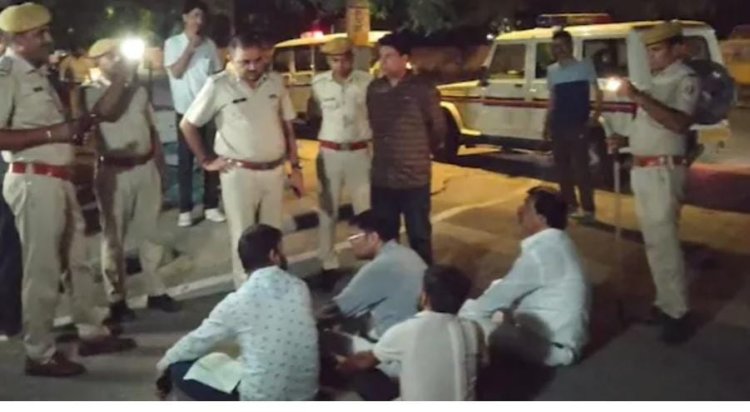 जालोर निकाय चुनाव में विवाद: BJP प्रत्याशी पर मारपीट का आरोप, SP आवास के बाहर रातभर धरना