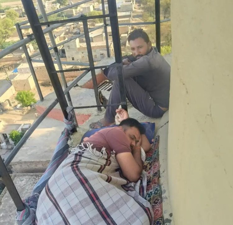 Bikaner News: स्कूल की व्यवस्था सुधारने की मांग को लेकर छठे दिन खत्म हुआ धरना, विधायक ने दिया निर्माण का आश्वासन