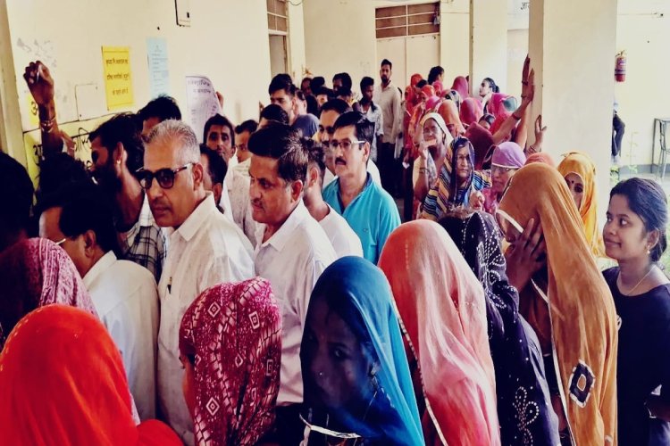 Rajasthan Nikay Chunav 2026: जयपुर-जोधपुर-कोटा के 10 बूथों पर पुनर्मतदान, EVM खराबी से अटके नतीजे