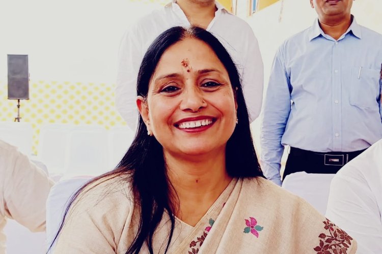 BJP की सुमनलता अग्रवाल बनीं अलवर की पहली मेयर, कांग्रेस की कमलेश शर्मा को मिले 23 वोट
