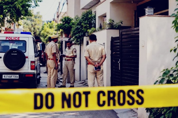 25 वर्षीय पोते पर दादी की हत्या का आरोप, वारदात के बाद मौके पर ही मिला आरोपी
