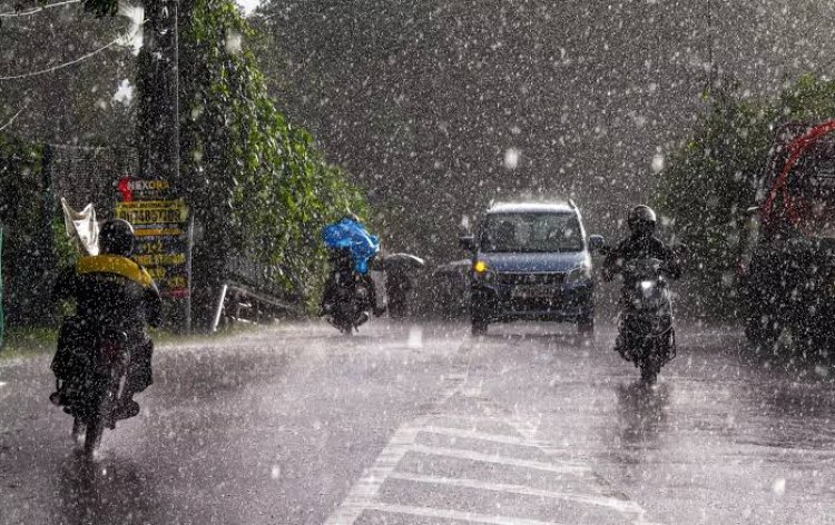 जयपुर में मौसम का अचानक पलटवार, शाम को झमाझम बारिश के साथ कई इलाकों में गिरे ओले