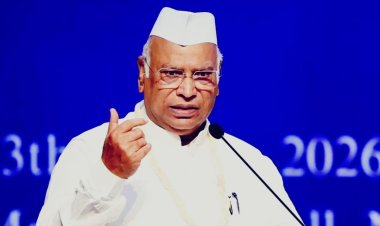 CEC पर खरगे का बड़ा आरोप, 6 अक्टूबर को चुनाव आयोग तक मार्च करेगी INDIA गठबंधन