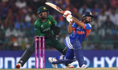 IND vs PAK: भारत के 212 रनों के लक्ष्य के सामने पाकिस्तान की खराब शुरुआत, 36 रन पर गिरे 2 विकेट