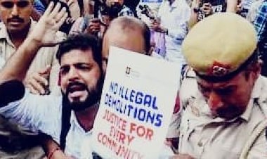 प्रदर्शन को लेकर दिल्ली पुलिस का बड़ा एक्शन, 3 FIR दर्ज; करीब 1000 लोग हिरासत में