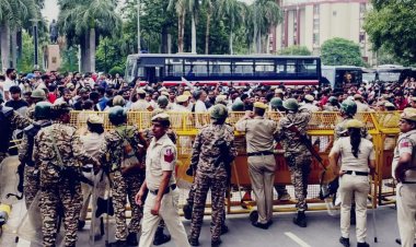 दिल्ली में प्रदर्शन की आशंका से अलर्ट गृह मंत्रालय, CAPF की 273 कंपनियों की तैनाती 31 अक्टूबर तक बढ़ाई