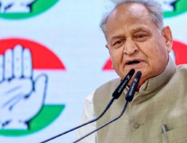 ज्ञानेश कुमार के इस्तीफे की मांग, अशोक गहलोत बोले- अब तत्काल पद छोड़ना चाहिए