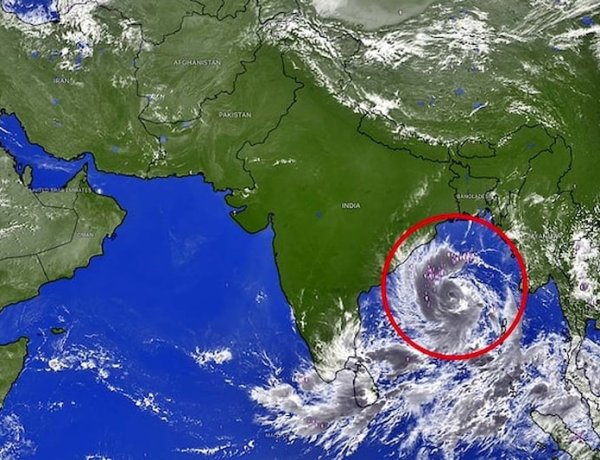 आंध्र प्रदेश की ओर बढ़ रहा चक्रवात अर्नब, 140 किमी की रफ्तार से चल सकती हैं हवाएं; ओडिशा में स्कूल-कॉलेज बंद