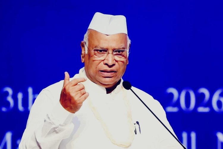 CEC पर खरगे का बड़ा आरोप, 6 अक्टूबर को चुनाव आयोग तक मार्च करेगी INDIA गठबंधन