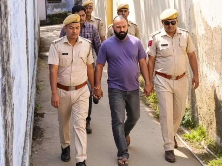 धौलपुर में 20 हजार का इनामी हिस्ट्रीशीटर गिरफ्तार, वारदात की फिराक में घूमने का पुलिस का दावा