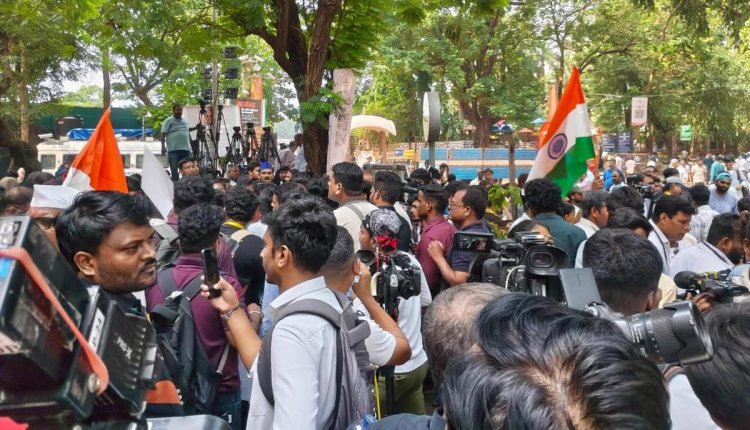शिवाजी पार्क में बिना अनुमति प्रदर्शन पर पुलिस का एक्शन, CJP समर्थकों के खिलाफ FIR