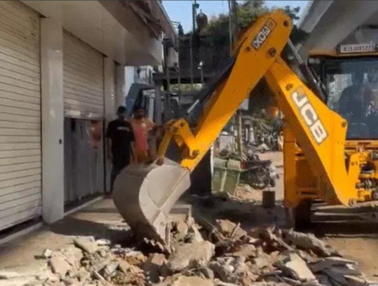 जयपुर में बुलडोजर एक्शन: 50 से ज्यादा मकान-दुकानों पर चला JDA का बुलडोजर, न्यू सांगानेर रोड से हटेंगे 260 अवैध निर्माण