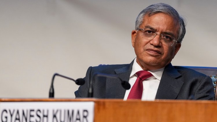 20 साल पुरानी फाइल ने बढ़ाई CEC ज्ञानेश कुमार की मुश्किलें: इंजीनियर की मौत, रिश्वत के आरोप और 10 साल की सजा वाला कानून?