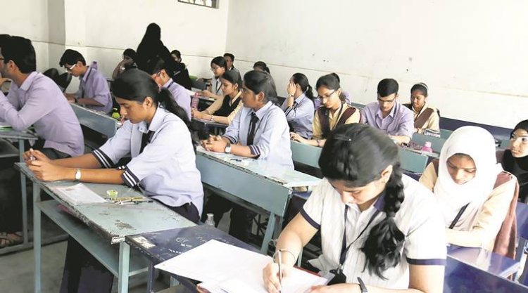 राजस्थान में 9वीं से 12वीं की अर्द्धवार्षिक परीक्षा का टाइम-टेबल जारी, 25 नवंबर से शुरू होंगे पेपर; पंचायत चुनाव से बदला शेड्यूल