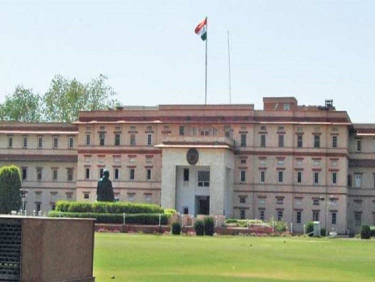 राजस्थान में RAS अधिकारियों के तबादले: मुंडावर और रावतभाटा SDM एपीओ, रामचंद्र बने अजमेर विकास प्राधिकरण के सचिव
