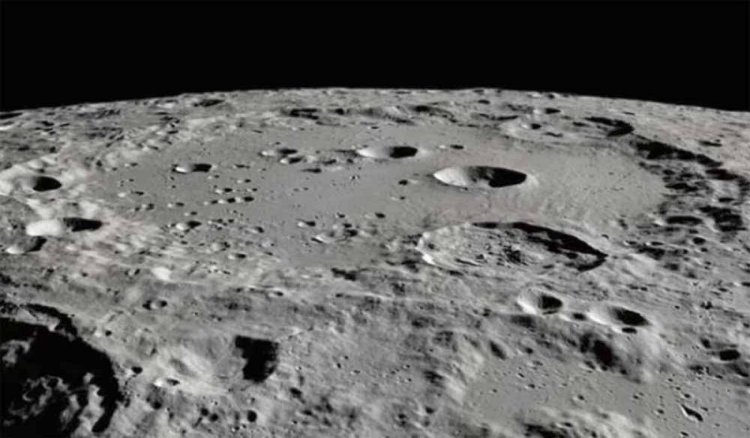 चांद पर अब ईंट-सीमेंट नहीं, धूल से बनेंगे घर! NASA का प्लान जानकर चौंक जाएंगे