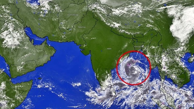 आंध्र प्रदेश की ओर बढ़ रहा चक्रवात अर्नब, 140 किमी की रफ्तार से चल सकती हैं हवाएं; ओडिशा में स्कूल-कॉलेज बंद